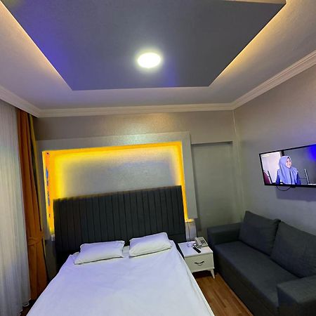 Garden Family Hotel イスタンブール エクステリア 写真